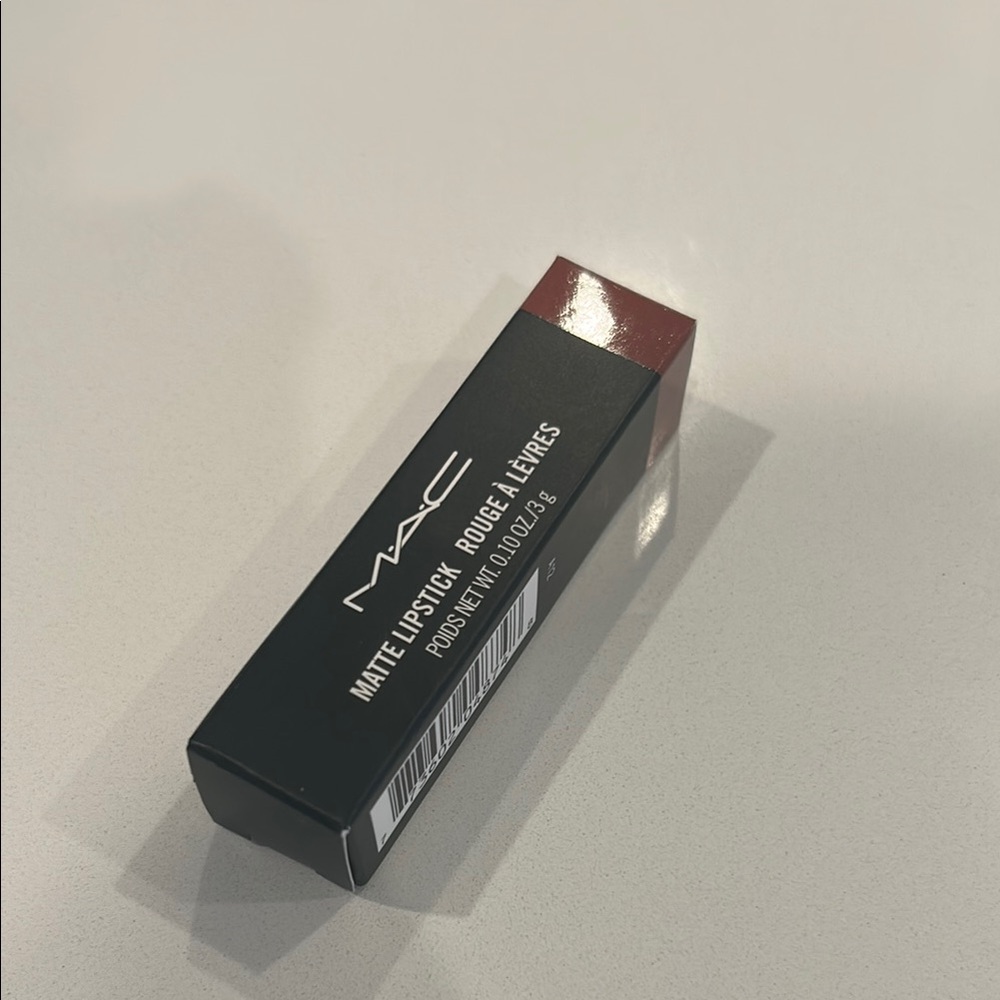 NWT MAC Cosmetics Matte Lipstick - 616 Taupe